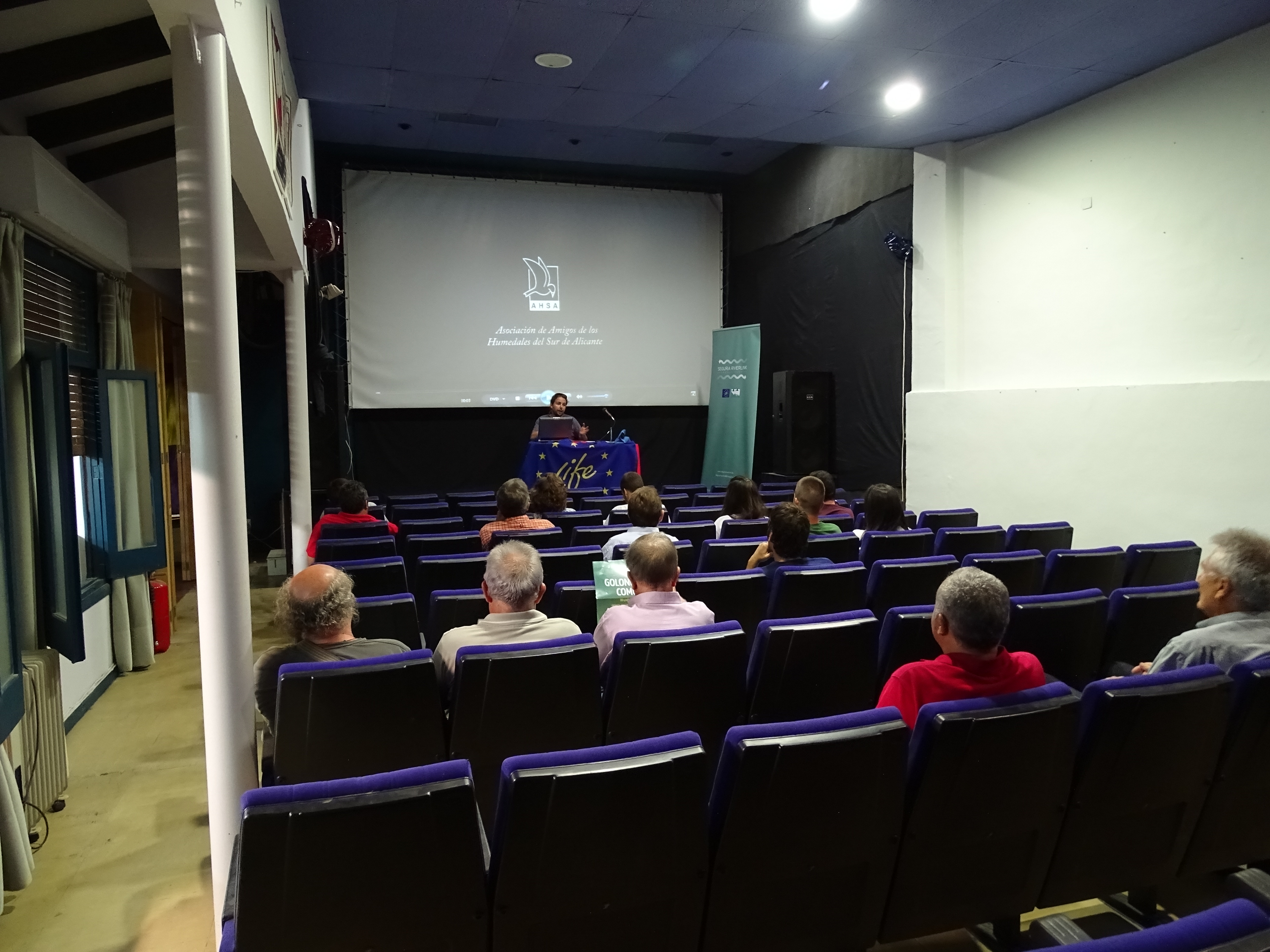 Ver la imagen en tamaño real. Proyección del documental