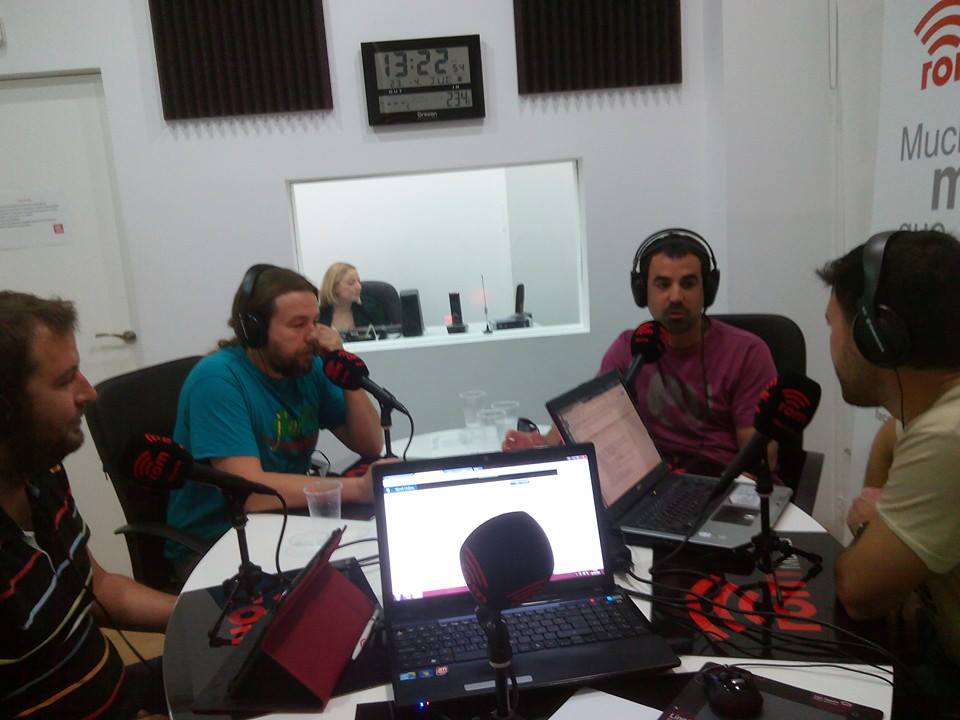 Ver la imagen en tamaño real. SEGURARIVERLINK en las ondas de mano del programa ECOMANDANGA