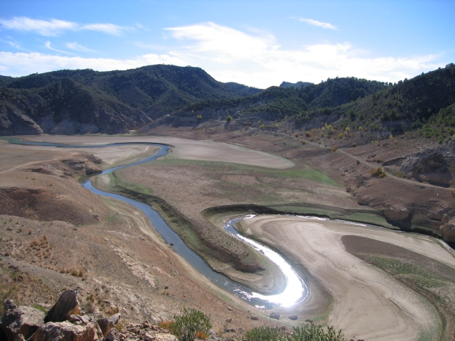 Fuensanta reservoir (2005)