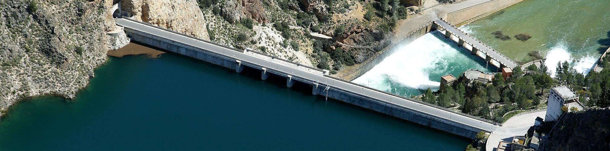 Embalse del Cenajo. Aguas arriba. Hellín, Albacete