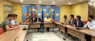 La CHS estudia con representantes del piragüismo nacional y regional diferentes opcio 