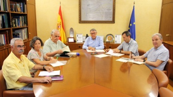El presidente de la CHS se reúne con la Plataforma ‘Segura Transparente’ de la Vega B 