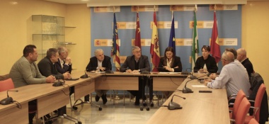 La CHS mantiene una reunión de trabajo con el Ayuntamiento de Bullas y la Comunidad d 