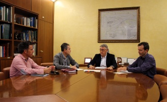 El presidente de la CHS mantiene un encuentro de trabajo con el alcalde de Lorquí 