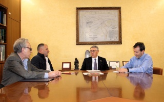 El presidente de la CHS mantiene una reunión con el Ayuntamiento de Nerpio  